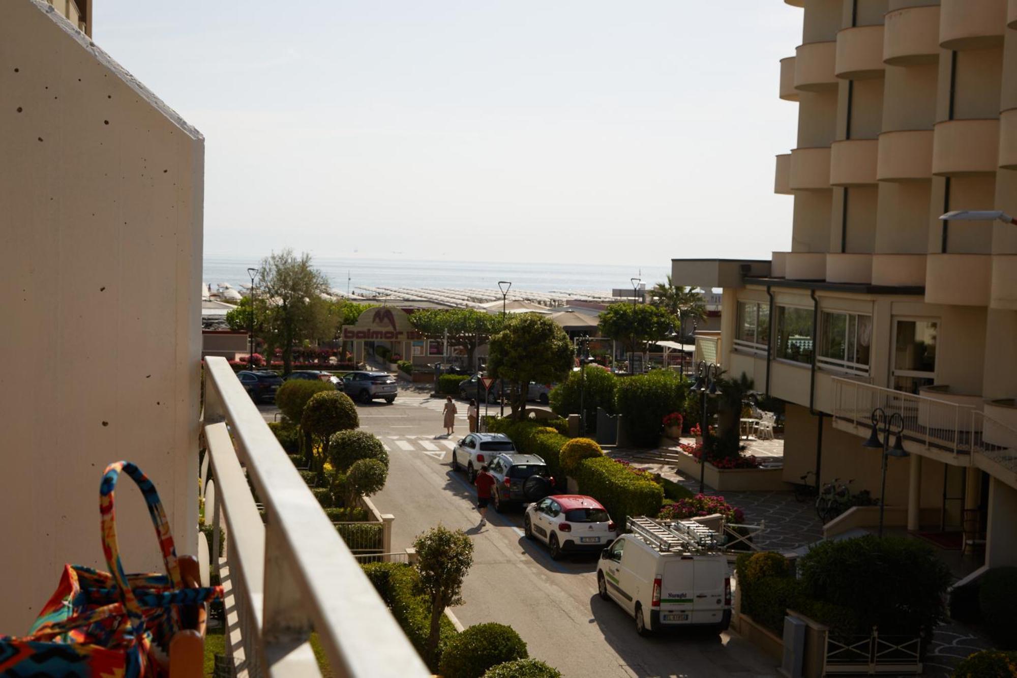 Hotel Italiacervia Exterior photo